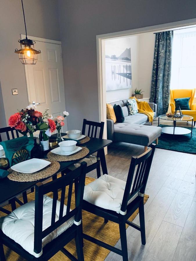Stylish, Spacious & Luxurious Home - Parking Liverpool Extérieur photo